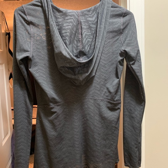 Prana long sleeved shirt grey small - Picture 3 of 3